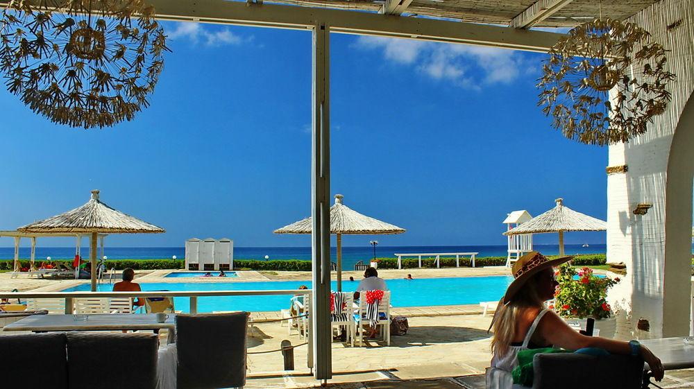 Tinos Beach Hotel Exteriör bild