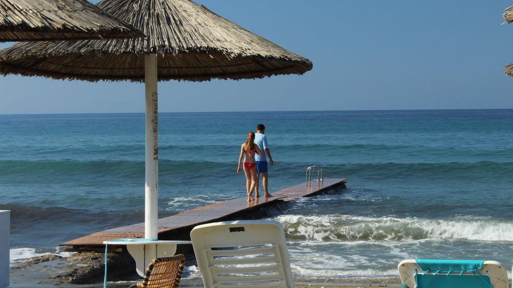 Tinos Beach Hotel Exteriör bild