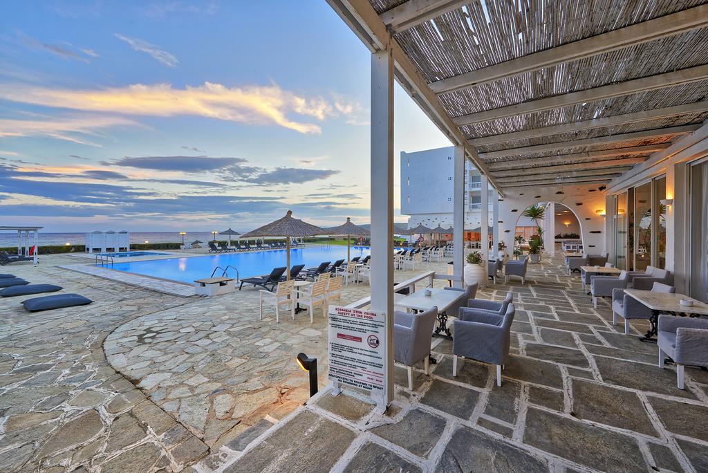 Tinos Beach Hotel Exteriör bild